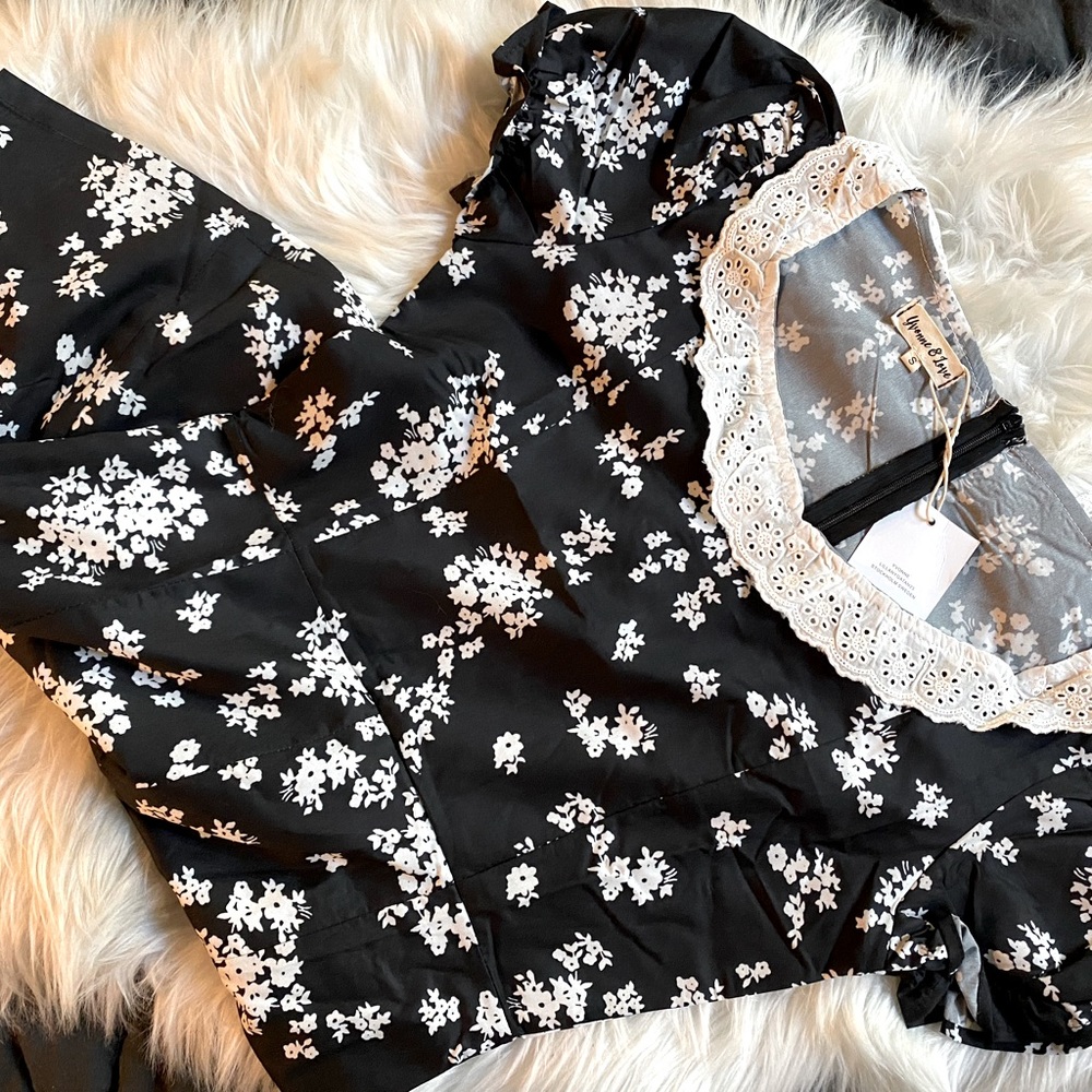 Floral Baby Doll Dress Size Small